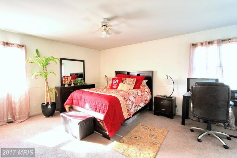 44898 Rickle Hill Ln - Photo 3 of 17