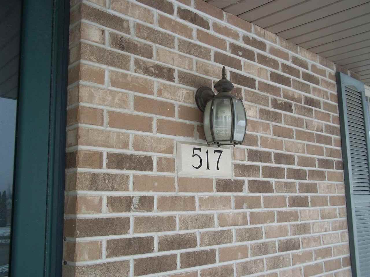 517 Dogwood St SW - Photo 2 of 23