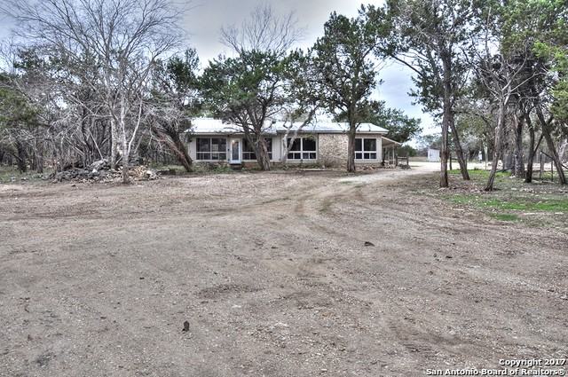 115 Cypress Ln - Photo 2 of 25