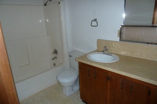 1504 W North St - Photo 2 of 9