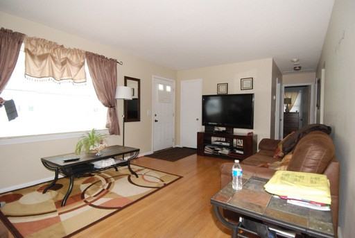 5512 Louisiana Ave N - Photo 2 of 41