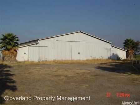 10719 26 Mile Rd - Photo 2 of 17