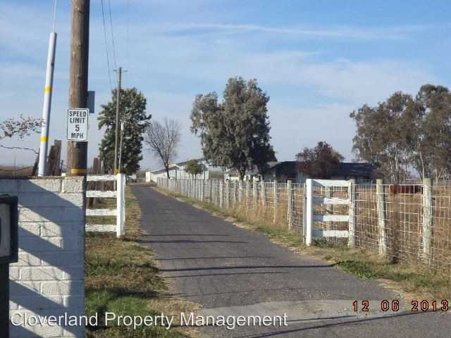 10719 26 Mile Rd - Photo 3 of 17