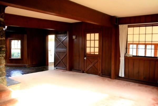 324 Highland Ave - Photo 3 of 8