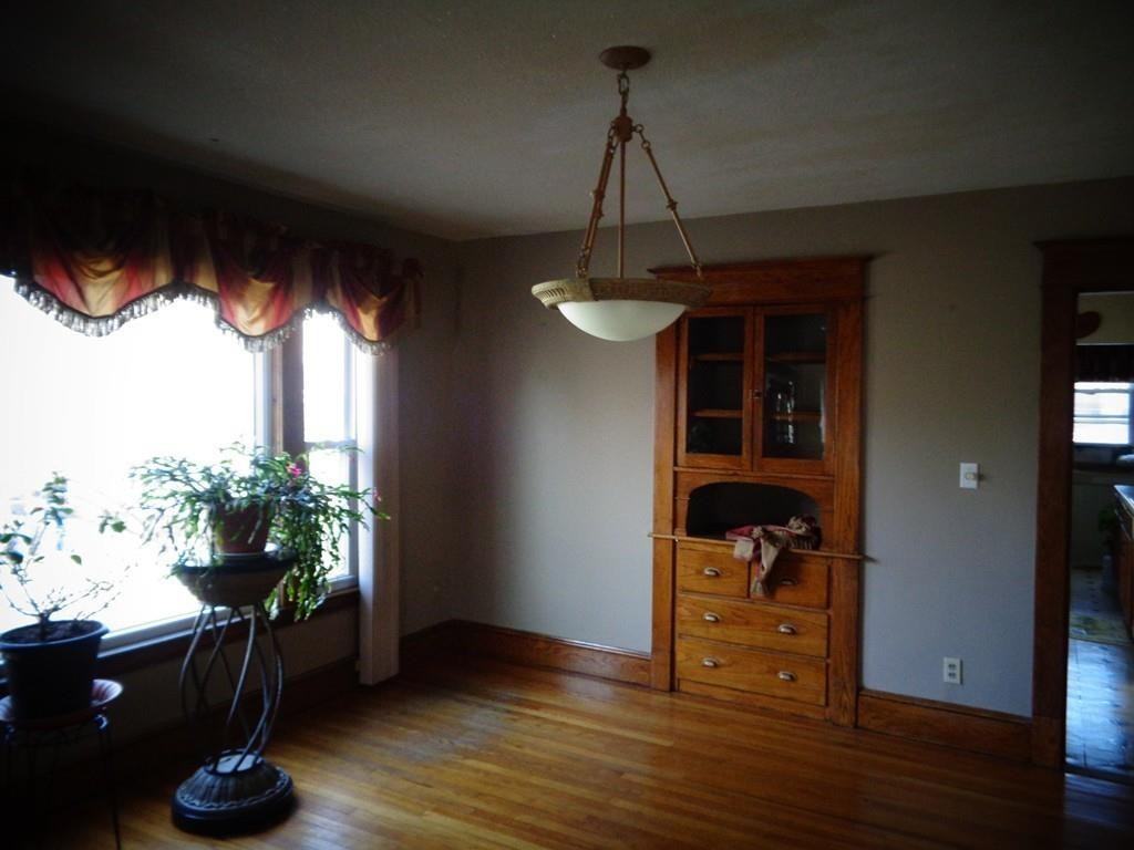 1083 Sumner Ave #2 - Photo 3 of 8