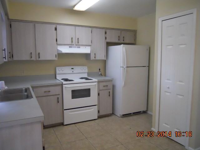 6446 Creation St - Photo 3 of 14