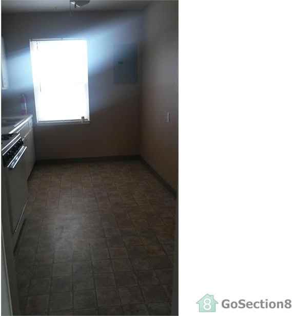 1310 E 89th St #2W - Photo 2 of 10