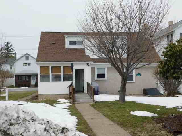 317 Chestnut St - Photo 2 of 16