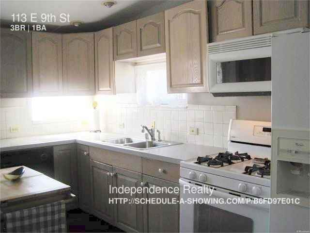 113 E 9th St - Photo 3 of 10