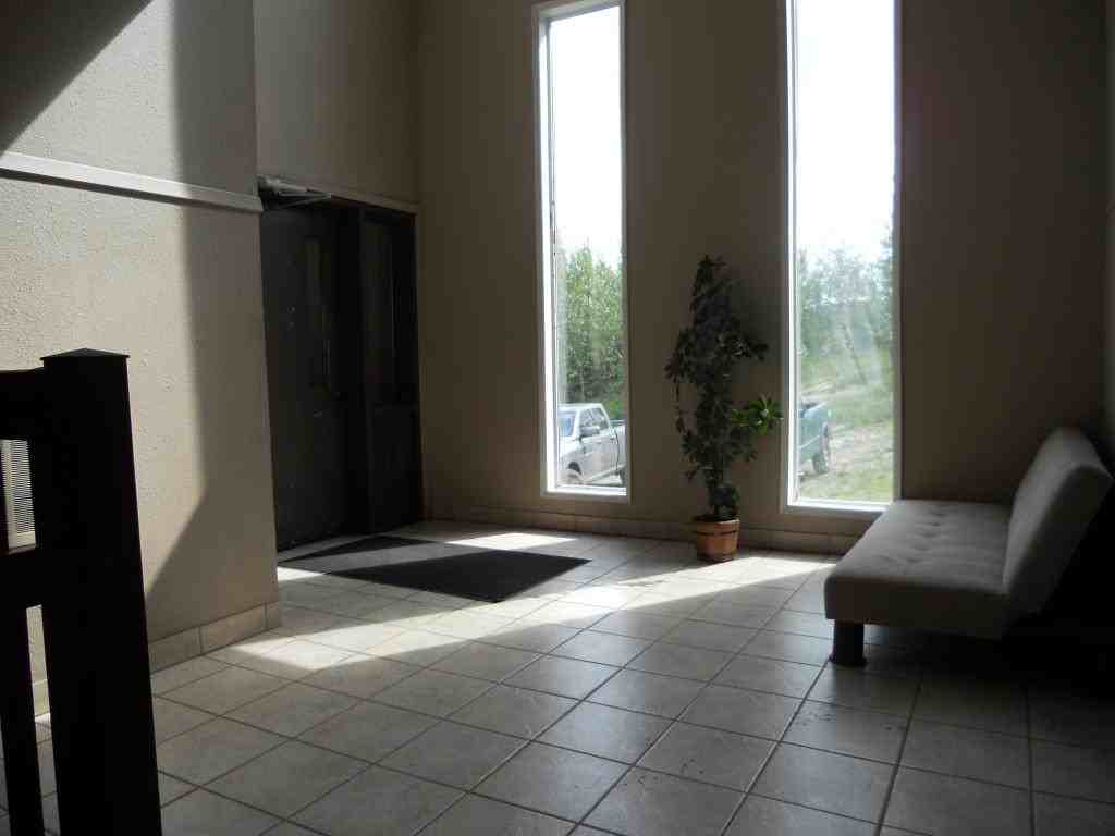 Windrem Apartments - Photo 3 of 6