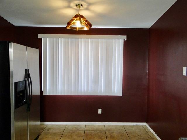 4426 Humble Ave - Photo 3 of 12