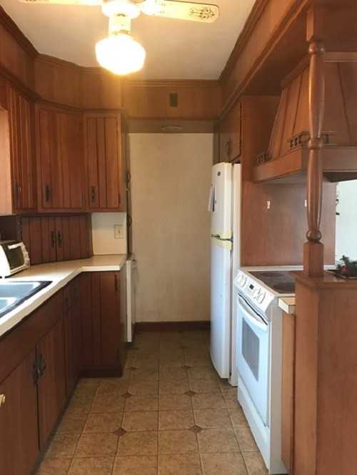 295 Church St - Photo 2 of 19