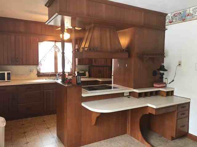 295 Church St - Photo 3 of 19