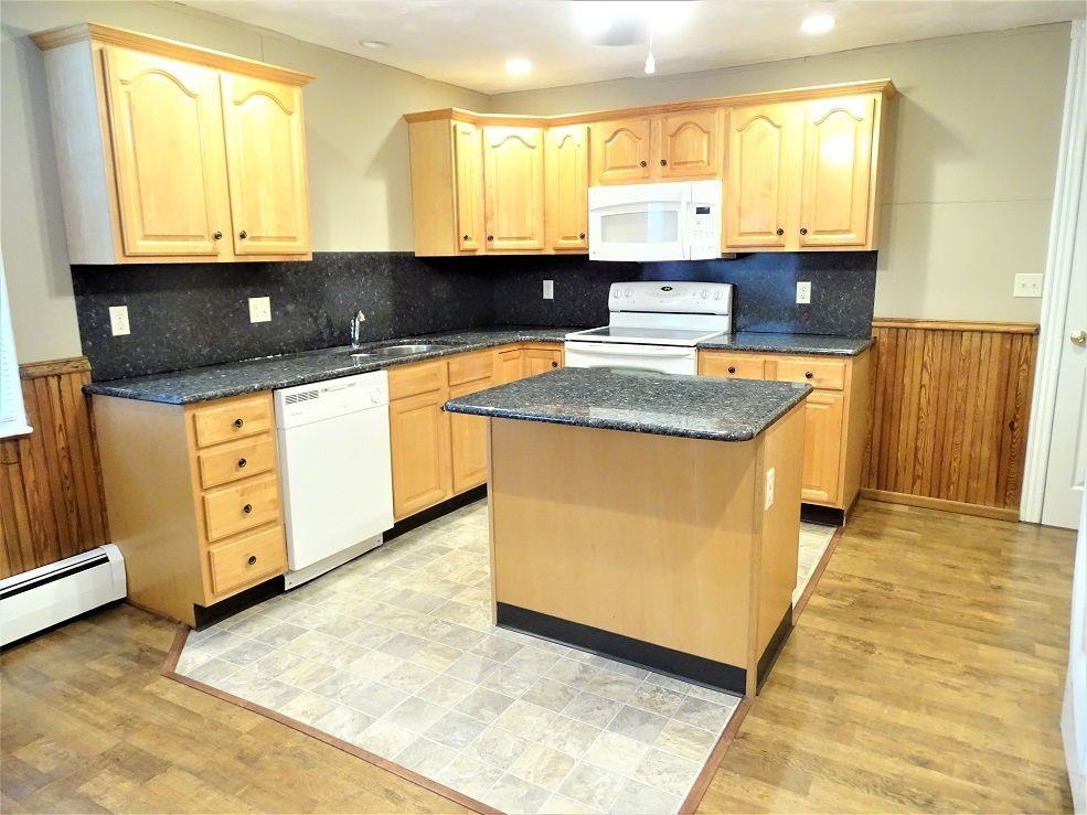 23 W Main St - Photo 3 of 19