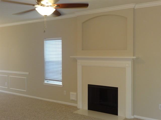 3121 Misty Shore Dr - Photo 2 of 12