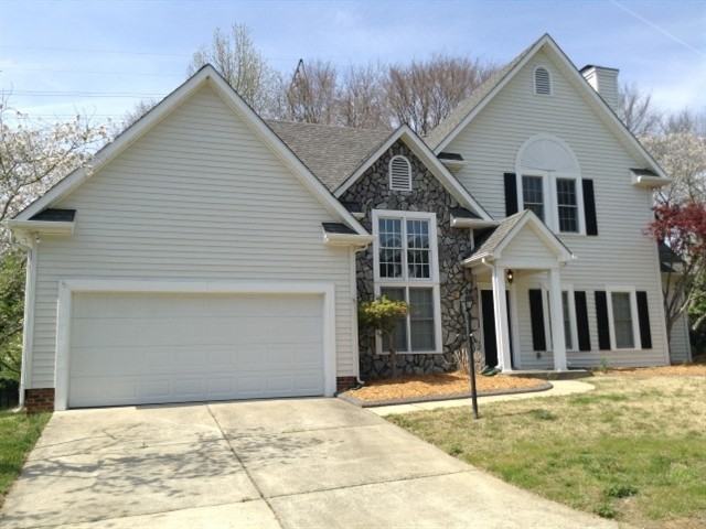 7019 Bevington Woods Ln - Photo 2 of 18