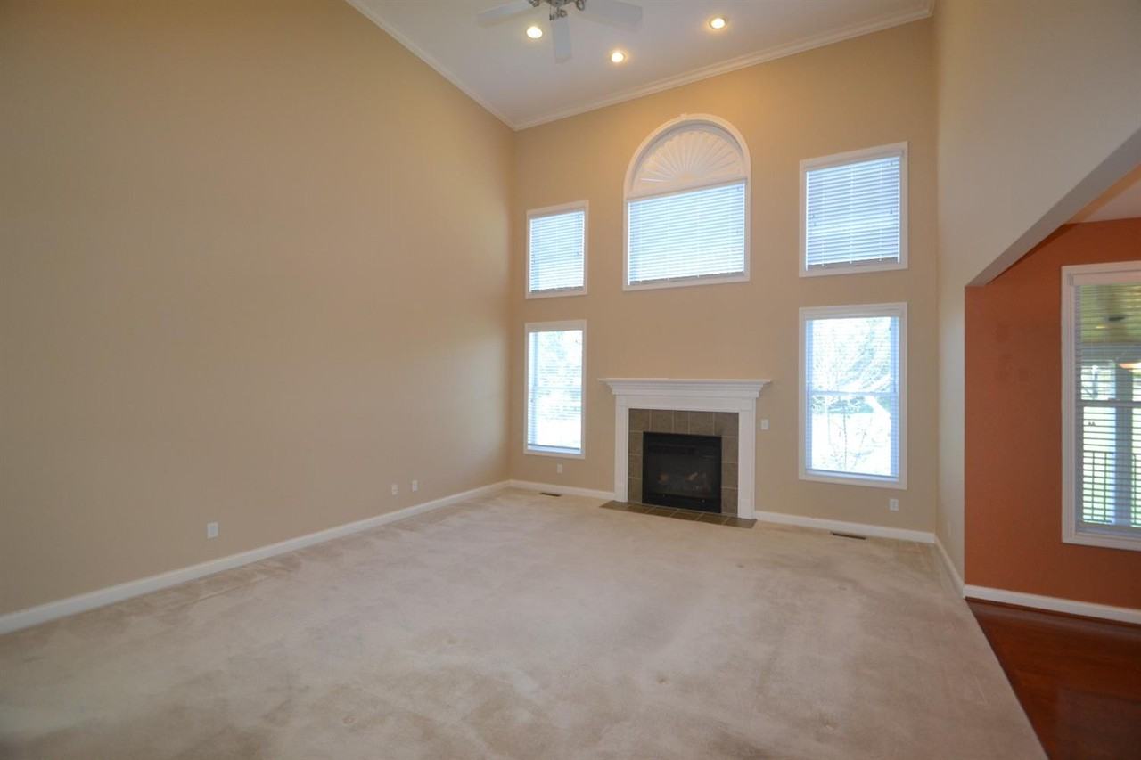 7867 Furrow Ct - Photo 3 of 25