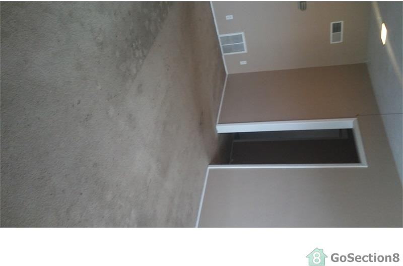 1300 E 89th St #2E - Photo 3 of 10