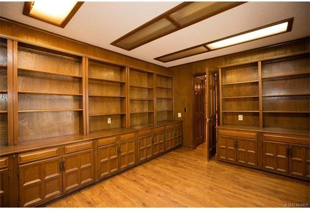 58 St Andrews Cir - Photo 3 of 15