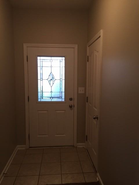 192 Lincoln Station Dr - Photo 2 of 14