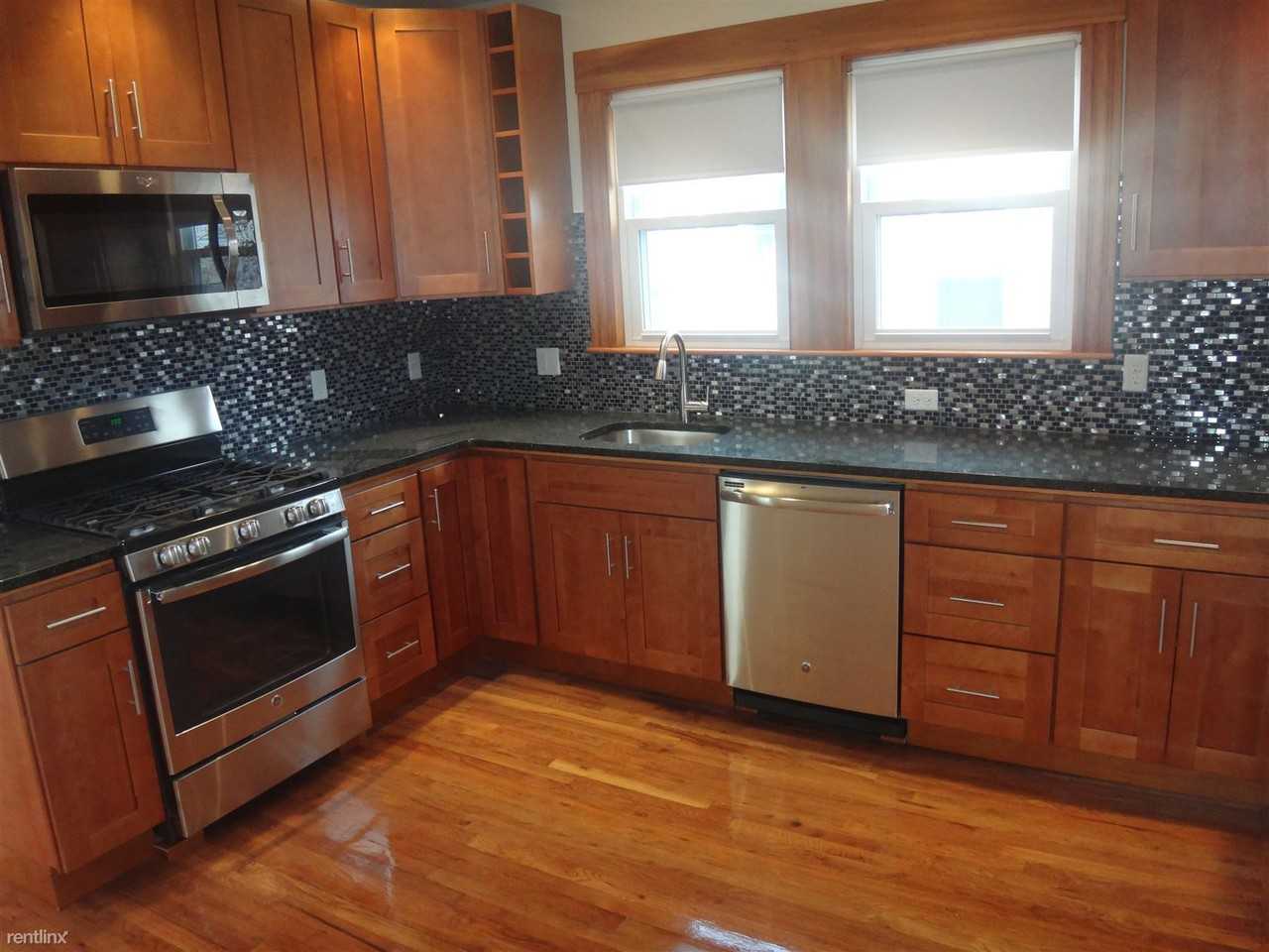 96 Bristol Rd #2 - Photo 2 of 10