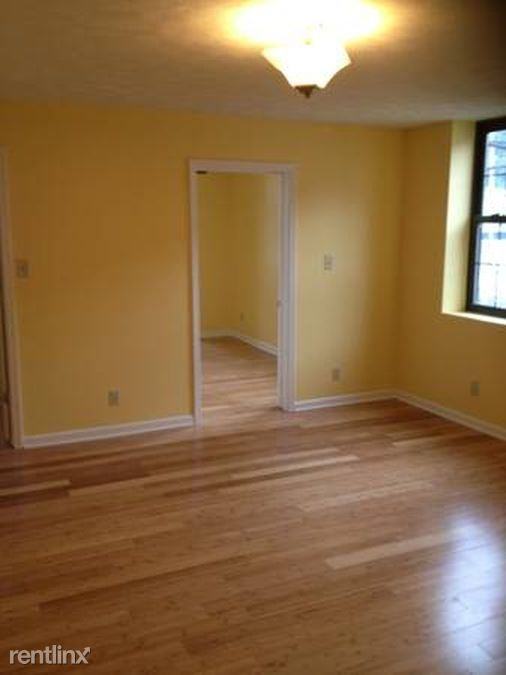 2801 Penn Ave - Photo 3 of 11