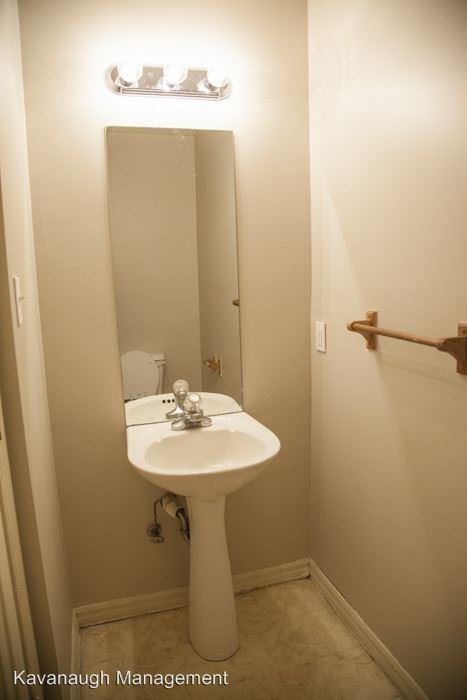 Oakcrest Dr. - Photo 2 of 22