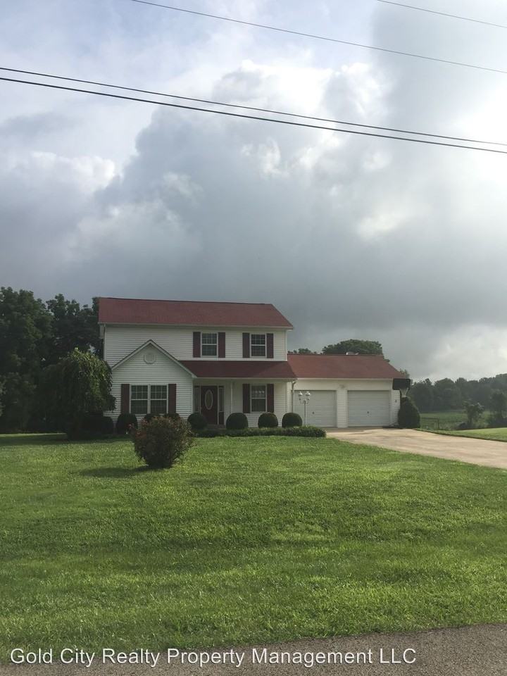 145 Kinkead Rd - Photo 2 of 45