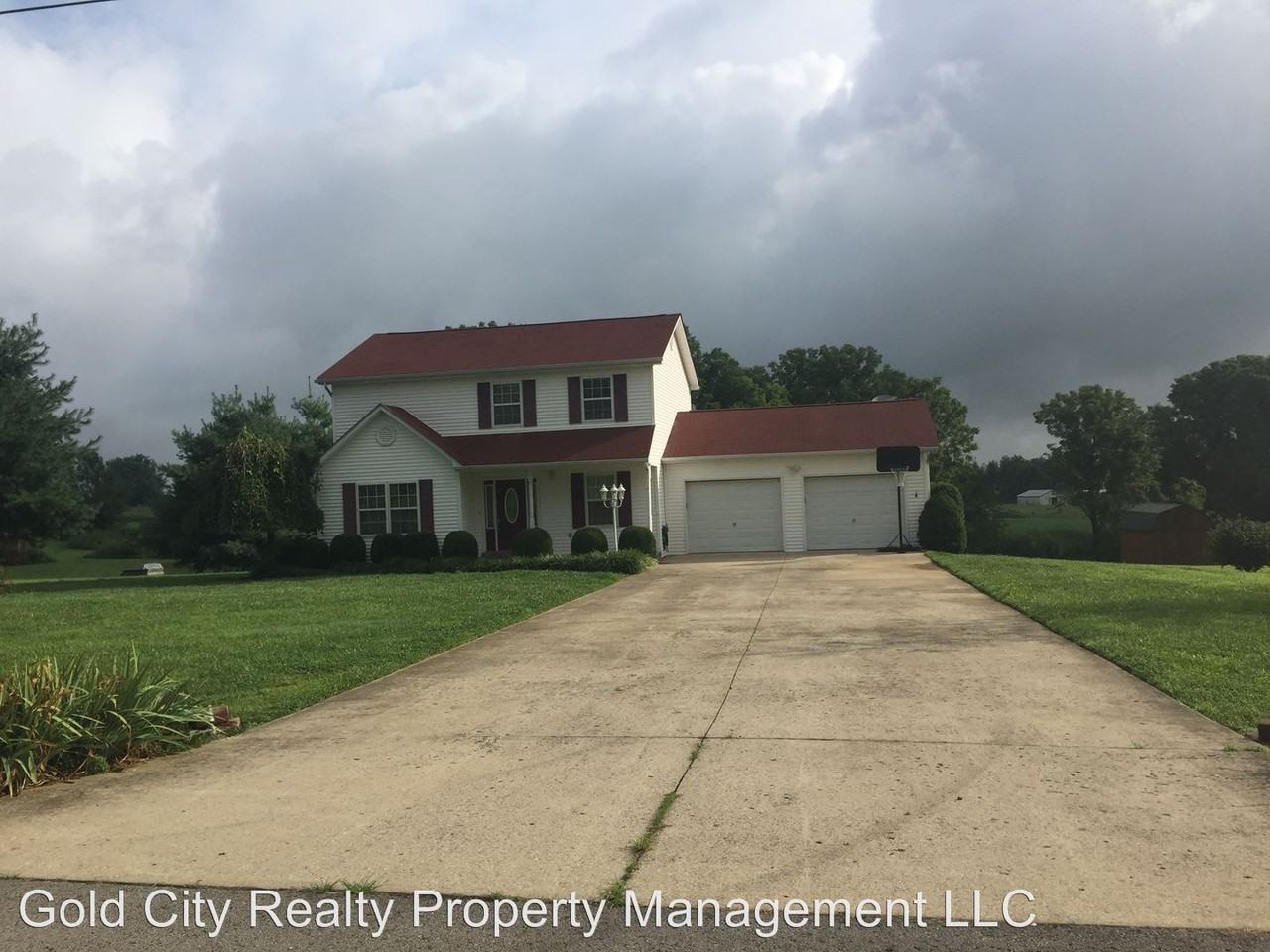 145 Kinkead Rd - Photo 3 of 45