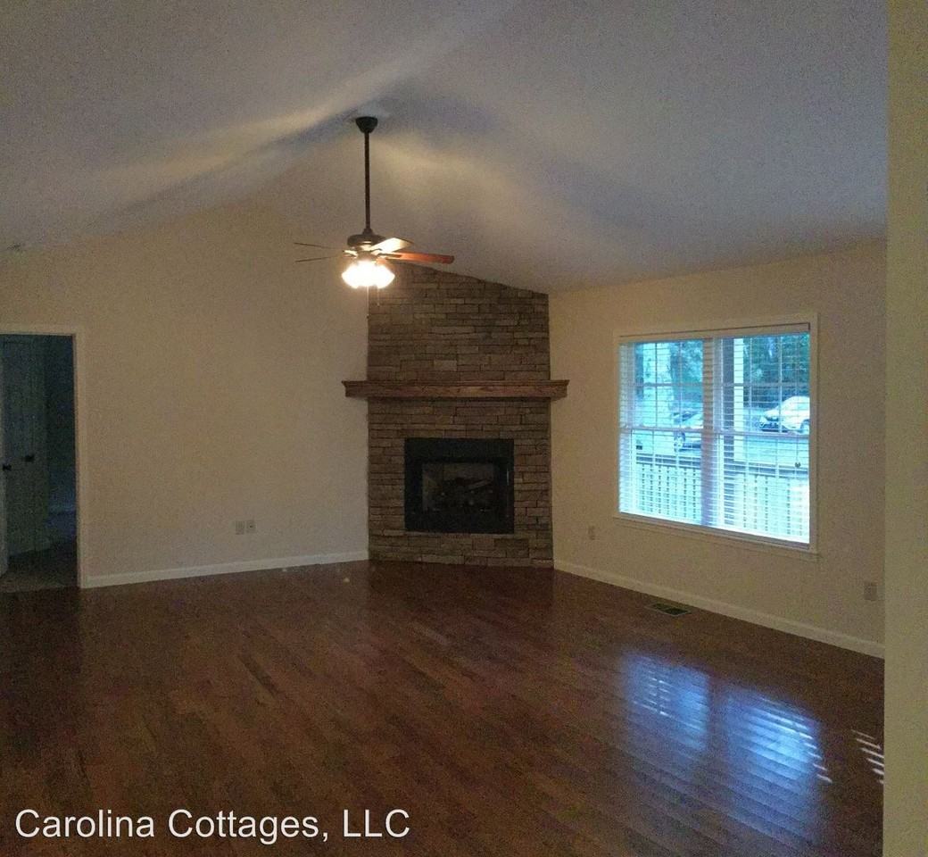 20 Armstrong Rd - Photo 2 of 17