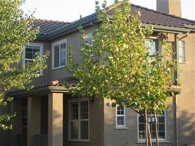 215 Beech Ave - Photo 2 of 9