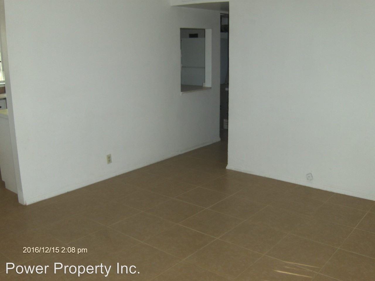 2709 S Tucson Blvd - Photo 2 of 3