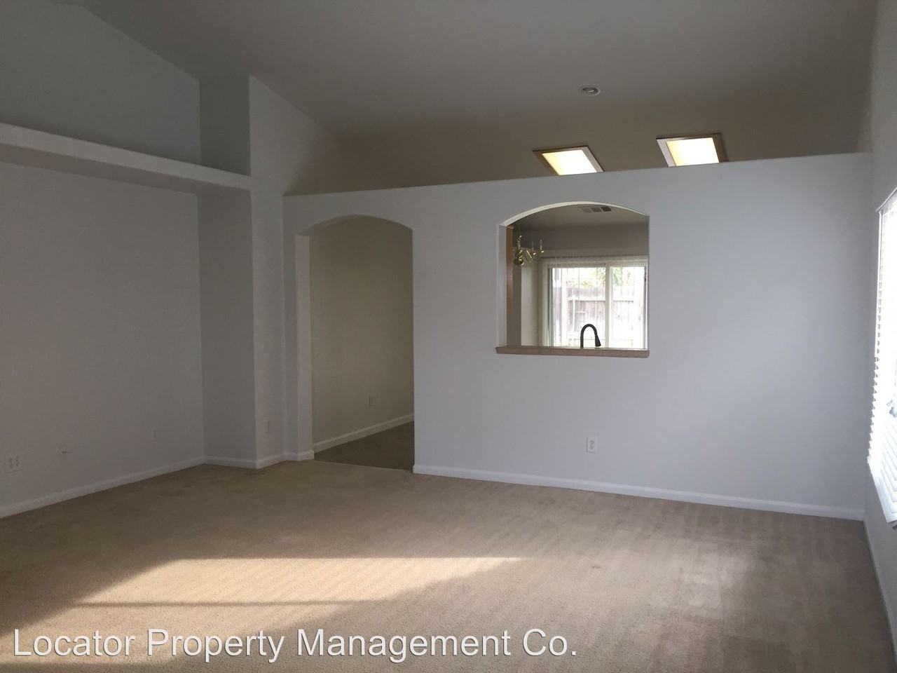 105 W Pilot Ave - Photo 2 of 12