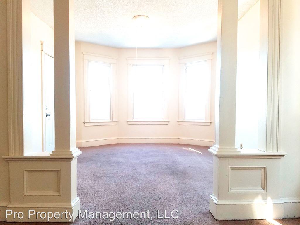 500 Wilson Street - Photo 3 of 9