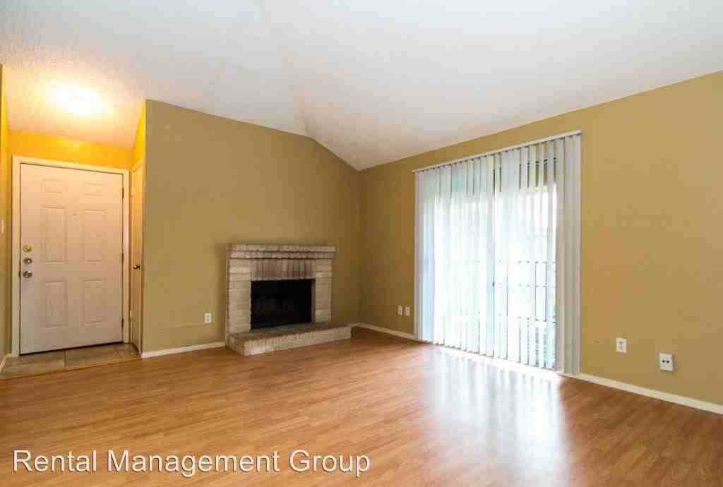 12526 Tambourine Dr - Photo 3 of 12