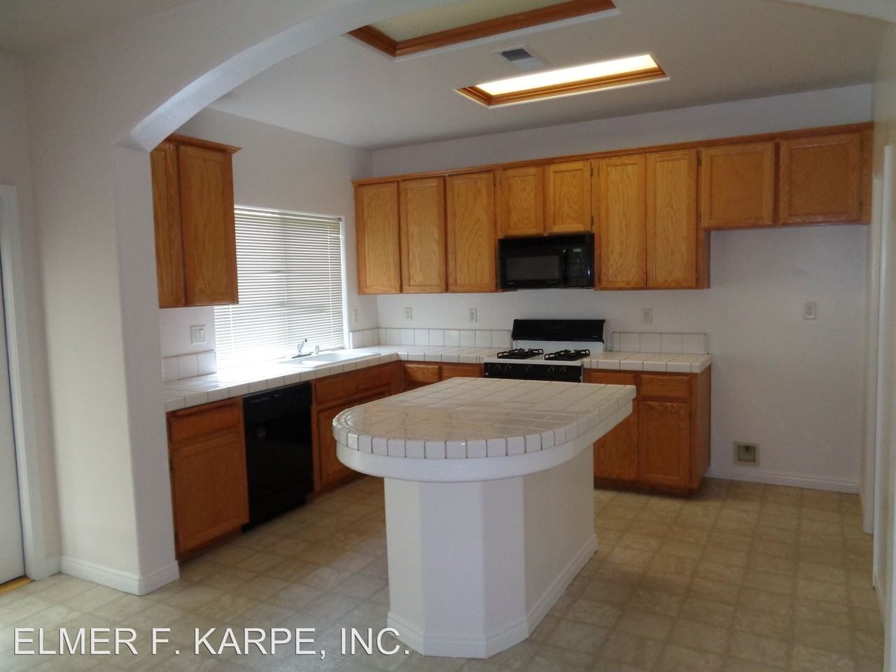 1310 Calaveras Park Dr - Photo 3 of 7