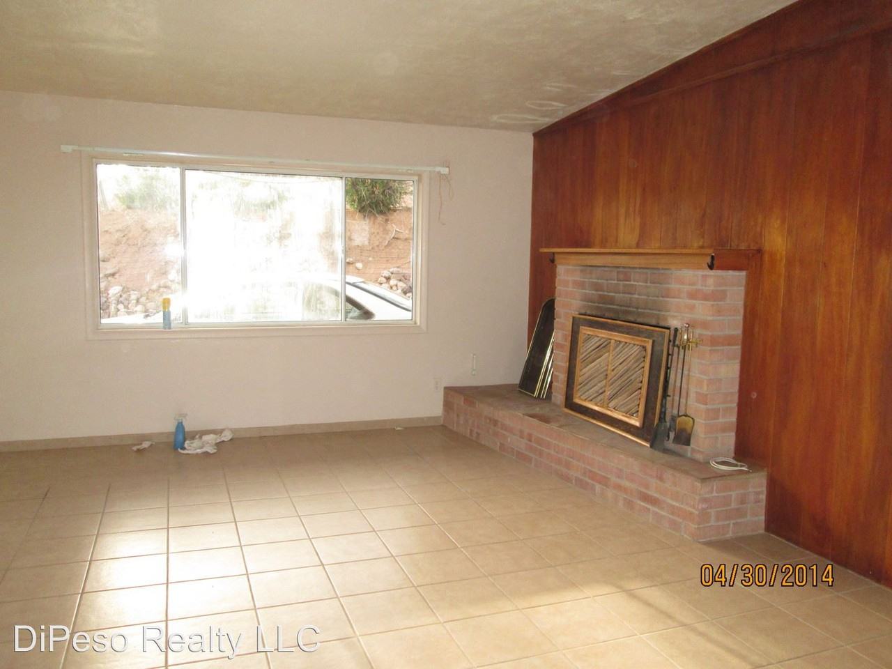 127 Yale Dr - Photo 2 of 6