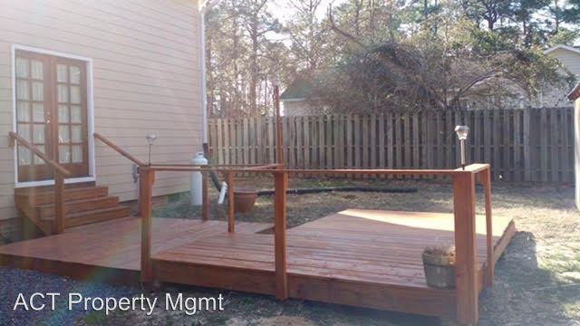 165 S Currant St - Photo 2 of 9