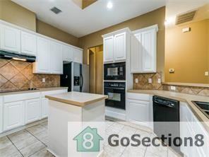 15858 Durango Dr - Photo 2 of 6