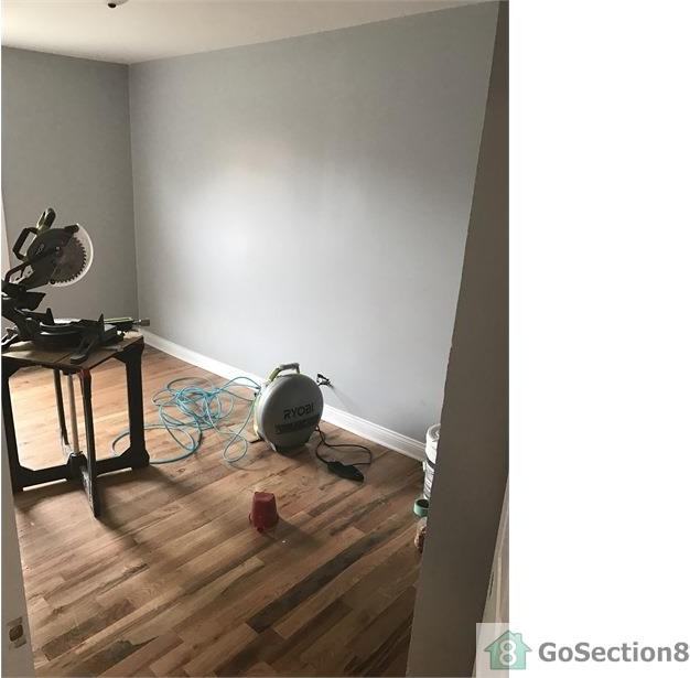 301 S Springfield Ave - Photo 3 of 9