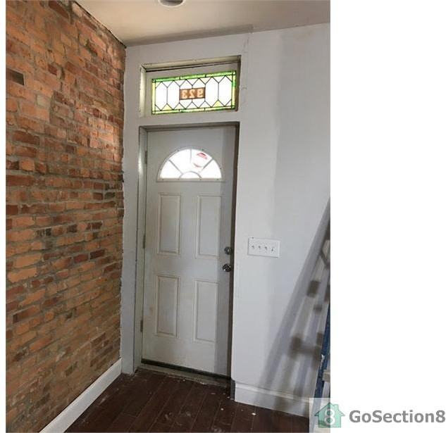 923 N Bentalou St - Photo 2 of 8