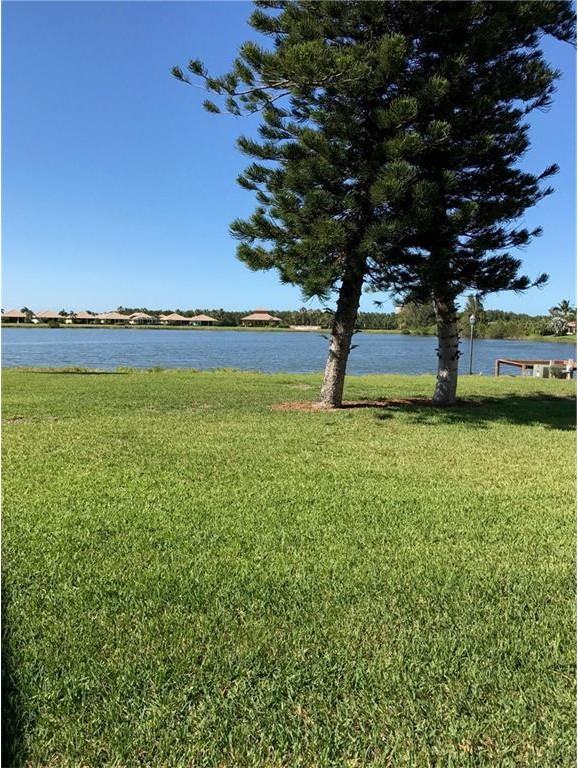 3210 S Lakeview Cir #3105 - Photo 3 of 21