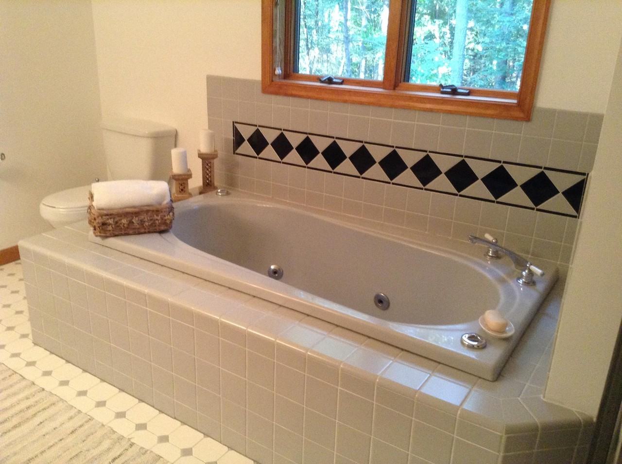 2256 Wynonah Dr - Photo 2 of 13
