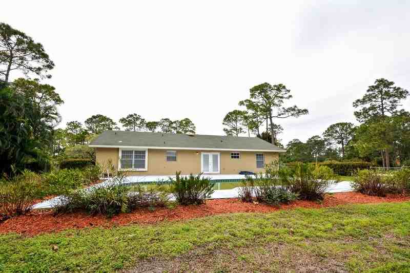 5720 Royal Palm Beach Blvd - Photo 2 of 19