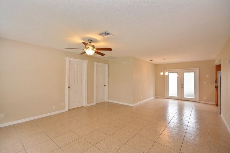 5720 Royal Palm Beach Blvd - Photo 3 of 19