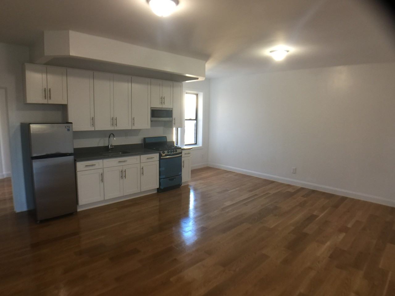 2120 Tiebout Avenue #D41