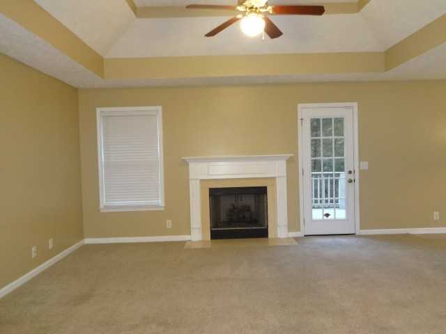 5020 Highlander Dr - Photo 2 of 14