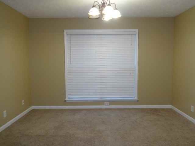 5020 Highlander Dr - Photo 3 of 14