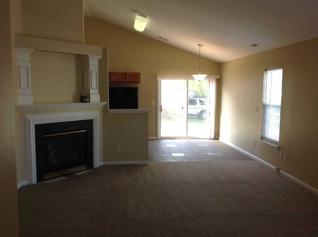 5702 Wallace Cabin Dr - Photo 3 of 10