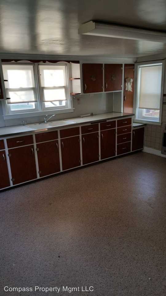 191 S Churchtown Rd - Photo 3 of 9